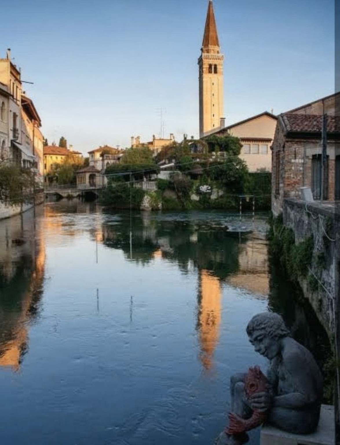 Sacile and Palazzo Ragazzoni on the Livenza